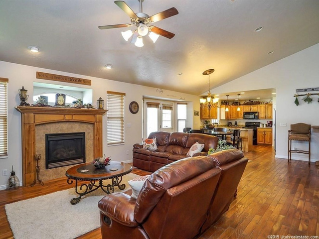 231 W 575 S, Layton, UT 84041 — photo 7