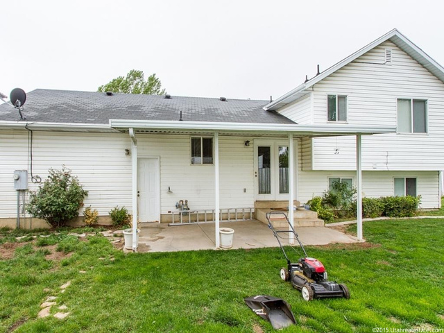 5240 S 2700 W, Roy, UT 84067 — photo 4