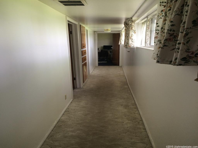 2187 E Oakridge Dr N, Layton, UT 84040 — photo 6