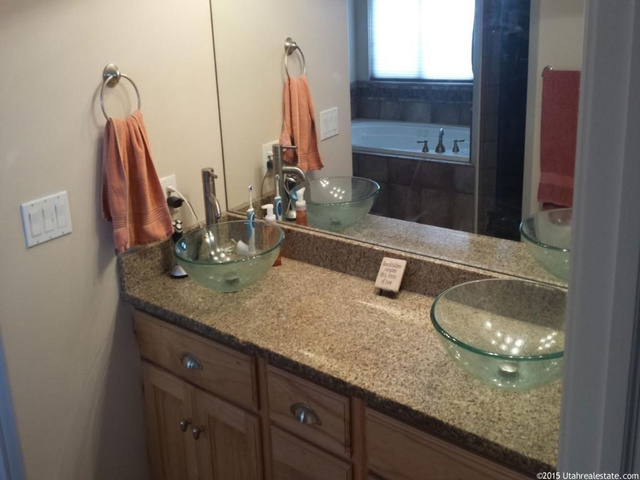 1463 W 1020 N, Clinton, UT 84015 — photo 12
