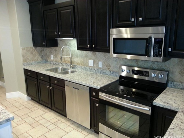 596 S Lakeview E, Farmington, UT 84025 — photo 8