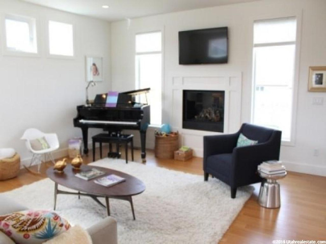 497 N 150 W, Hyde Park, UT 84318 — photo 3