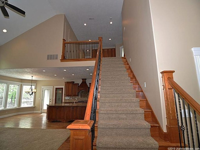 2452 E 3750 N, Layton, UT 84040 — photo 9