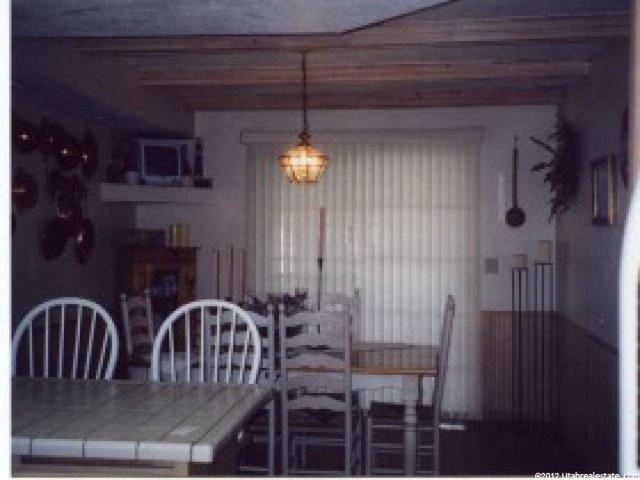 5318 Wildflower Ln, Murray, UT 84123 — photo 3