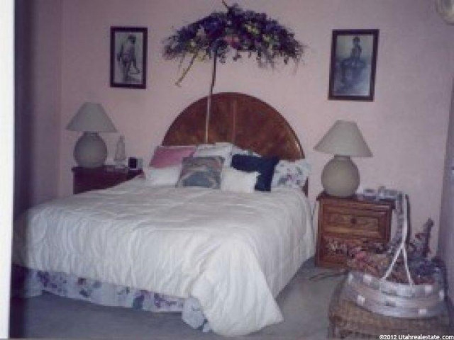 5318 Wildflower Ln, Murray, UT 84123 — photo 5