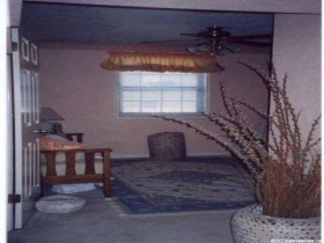 5318 Wildflower Ln, Murray, UT 84123 — photo 6