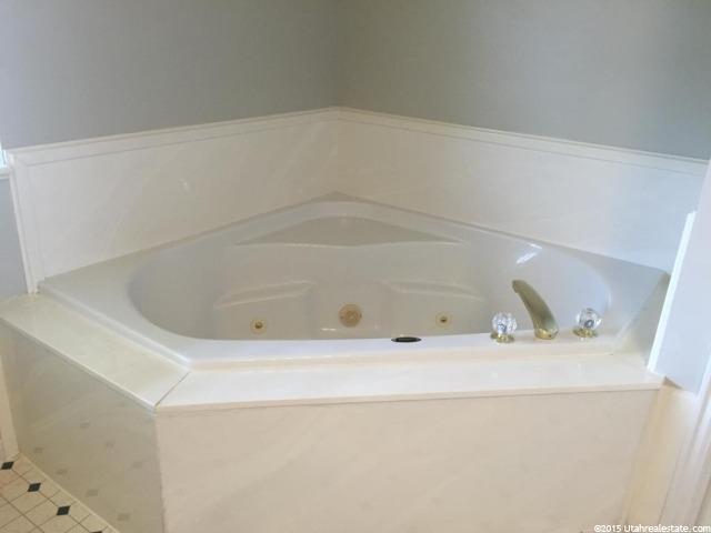 482 N 230 E, Smithfield, UT 84335 — photo 11