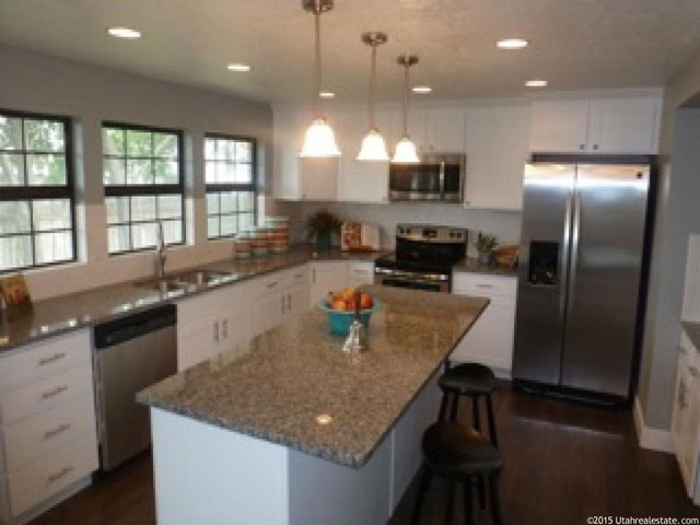 1393 E 8020 S, Sandy, UT 84093 — photo 4
