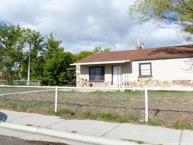 80 S 100 E, Orangeville, UT 84537 — photo 2