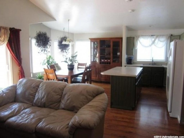 5830 S 3325 W, Roy, UT 84067 — photo 4