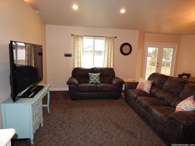 832 W 2880 S, Nibley, UT 84321 — photo 3