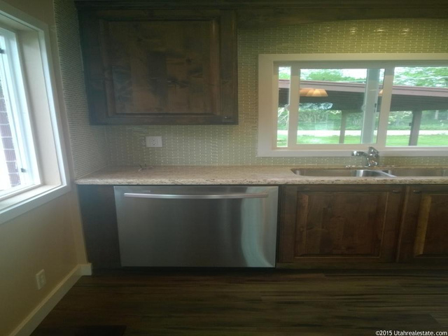 905 E Emerald Dr S, Sandy, UT 84094 — photo 12