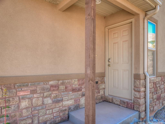 1000 Bluff View Dr, Washington, UT 84780 — photo 2