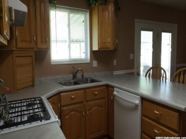 280 N 400 E, Mt Pleasant, UT 84647 — photo 12