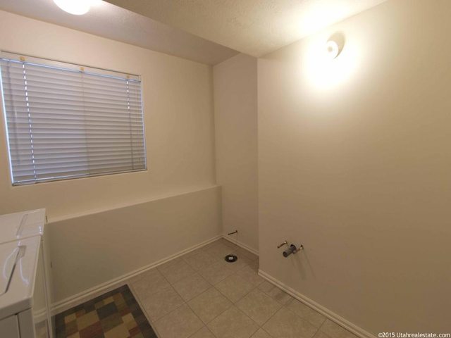 7603 S 425 E, Sandy, UT 84047 — photo 9