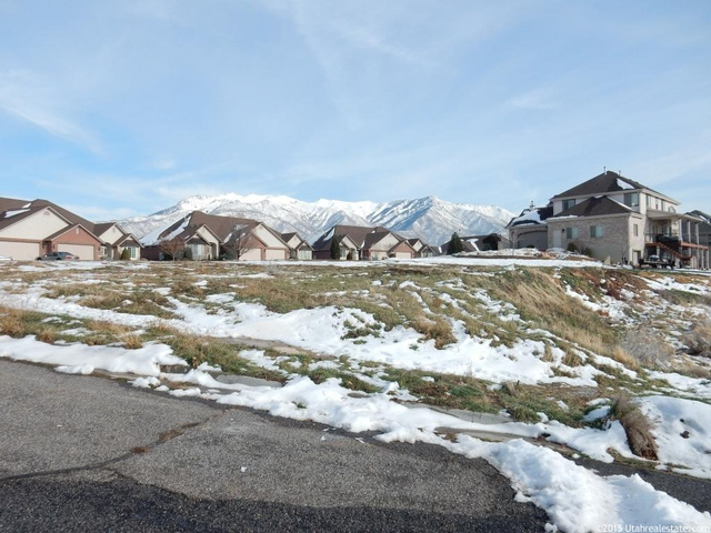 157 E 5600 S, Washington Terrace, UT 84405 — photo 3