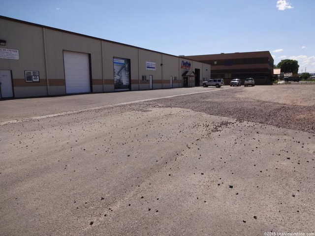 540 S Wright Brothers Dr E, Vernal, UT 84078 — photo 7