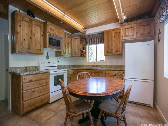 209 Ashley Dr, Oakley, UT 84055 — photo 12