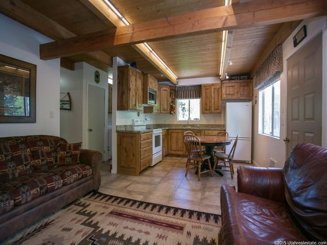 209 Ashley Dr, Oakley, UT 84055 — photo 8