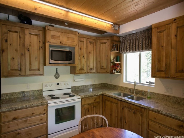 209 Ashley Dr, Oakley, UT 84055 — photo 9