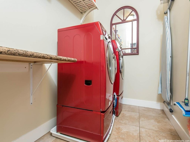 3086 N 1075 W, Pleasant View, UT 84404 — photo 12