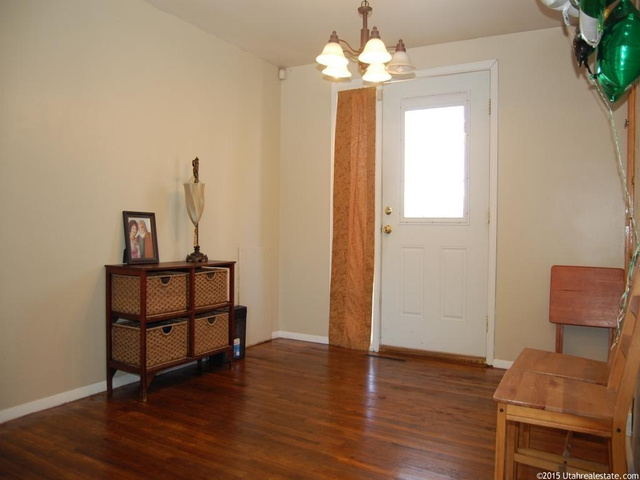 162 N Sycamore Cir E, Clearfield, UT 84015 — photo 3