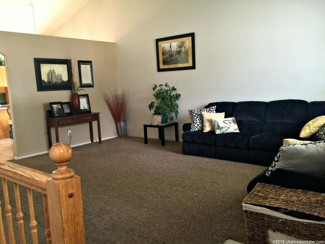 1011 W 1075 N, Clinton, UT 84015 — photo 3