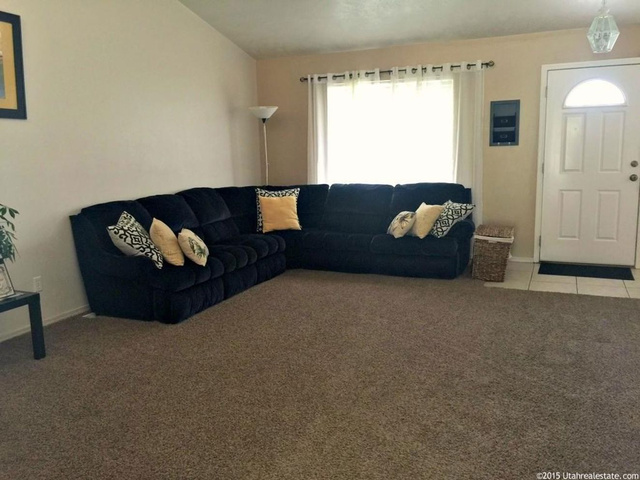 1011 W 1075 N, Clinton, UT 84015 — photo 4