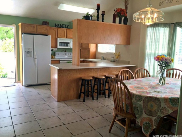 1011 W 1075 N, Clinton, UT 84015 — photo 5