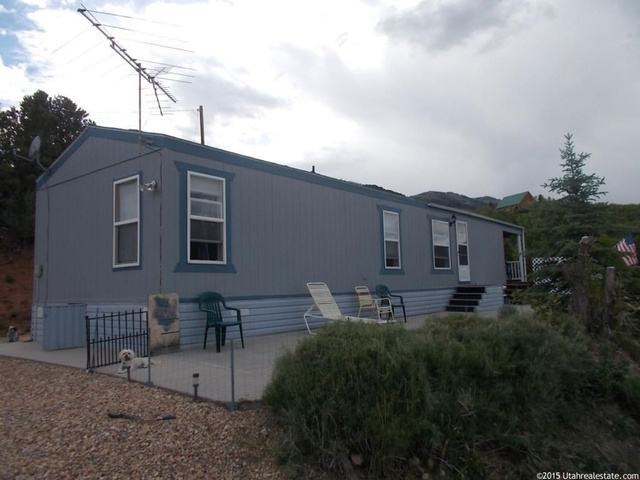 1016 Juniper Dr, Tabiona, UT 84072 — photo 4