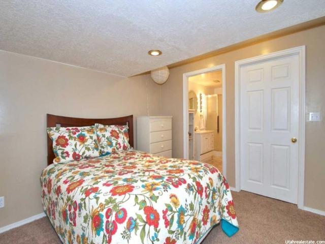 90 N 400 W, Clearfield, UT 84015 — photo 9