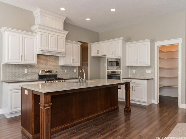 141 W Val Verda S, Bountiful, UT 84010 — photo 4