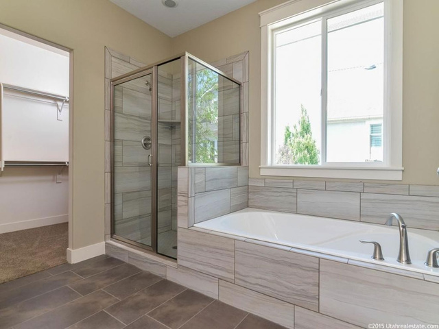141 W Val Verda S, Bountiful, UT 84010 — photo 9