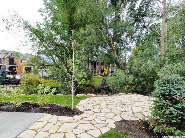 732 E Erekson Ct, Murray, UT 84107 — photo 11