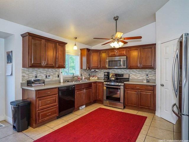 5158 S 3025 W, Roy, UT 84067 — photo 5