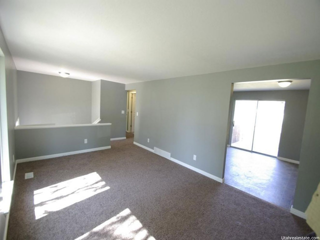 2448 N 890 W, Clinton, UT 84015 — photo 9