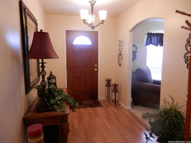16 Winding Way, Logan, UT 84321 — photo 2