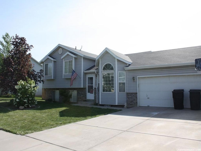 2223 N 2525 W, Clinton, UT 84015 — photo 5