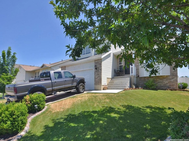 4898 S Midland, Roy, UT 84067