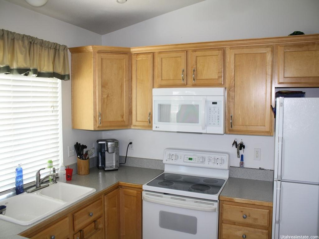 4124 W 4600 S, Roy, UT 84067 — photo 7
