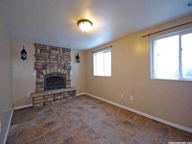 962 N 525 West W, Clinton, UT 84015 — photo 8