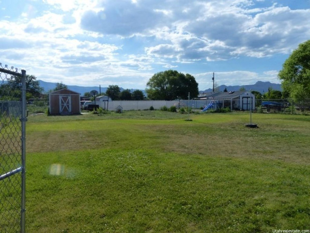 75 N 200 E, Huntington, UT 84528 — photo 4