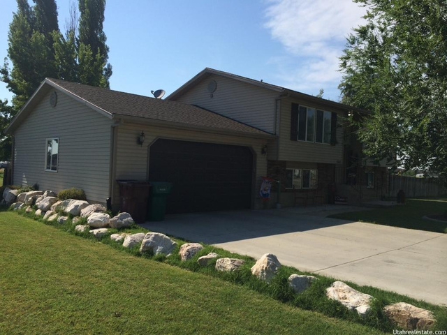 5347 S 5700 W, Hooper, UT 84315 — photo 3