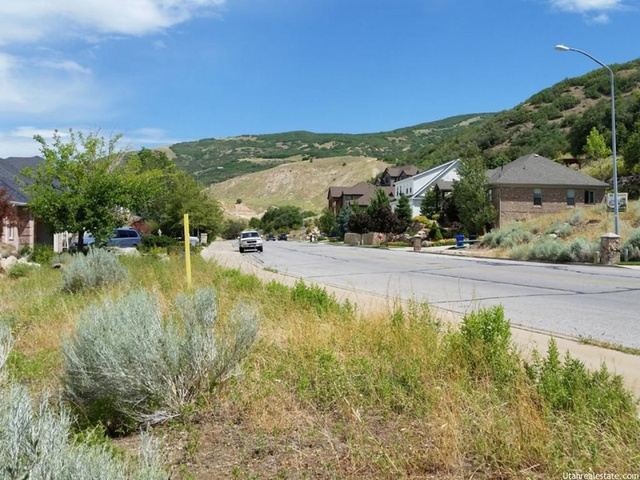 114 S Bountiful Blvd #03, Bountiful, UT 84010 — photo 2