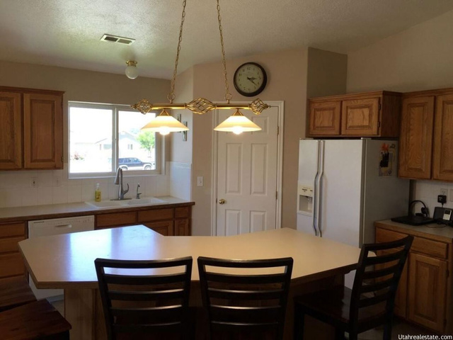 423 E Maple Cir N, North Logan, UT 84341 — photo 8