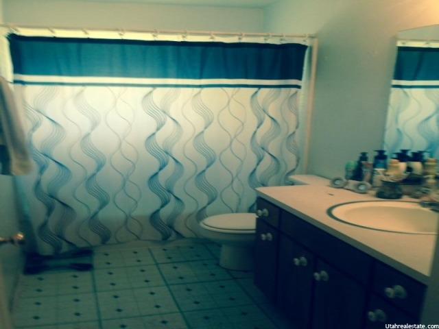 260 E 800 S, Layton, UT 84041 — photo 10