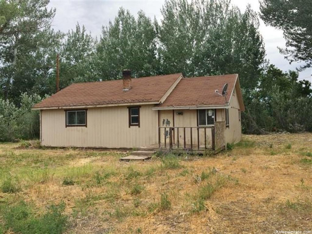 8017 E 6000 N, Lapoint, UT 84039 — photo 6