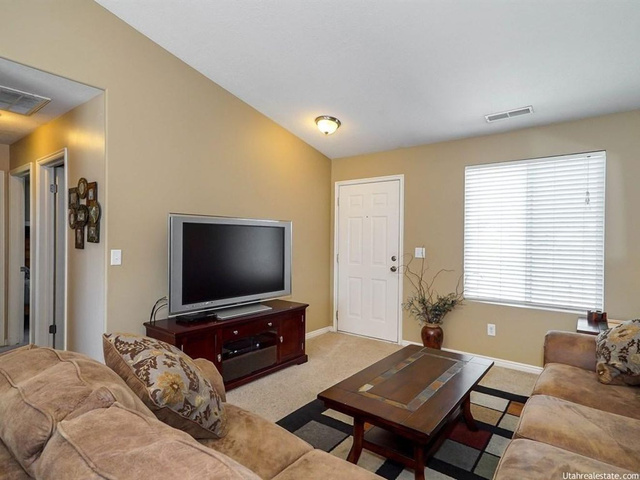 4997 S 4150 W, Roy, UT 84067 — photo 6