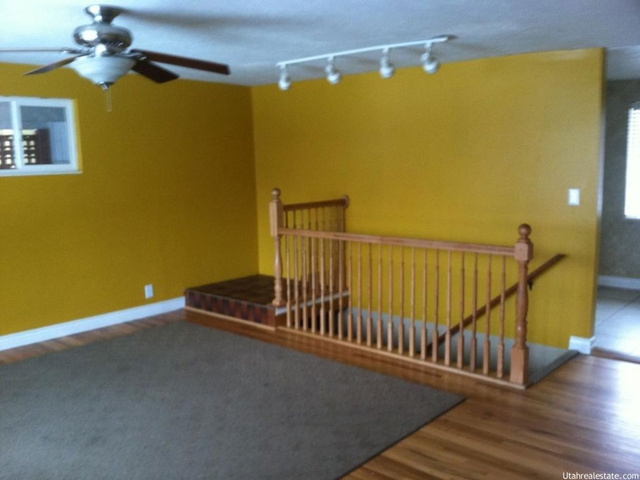 668 Crestwood Cir, Bountiful, UT 84010 — photo 3