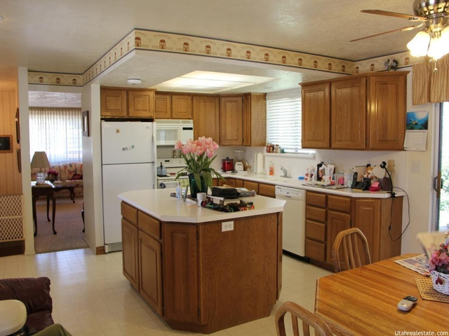 269 S Shari Cir E, Bountiful, UT 84010 — photo 7